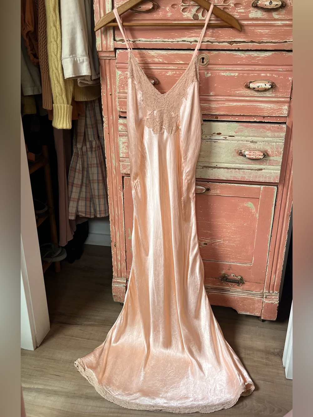 Antique 1940s 40s Art Deco Vintage Pink Bias Cut Lace Rayon Maxi Slip Dress M